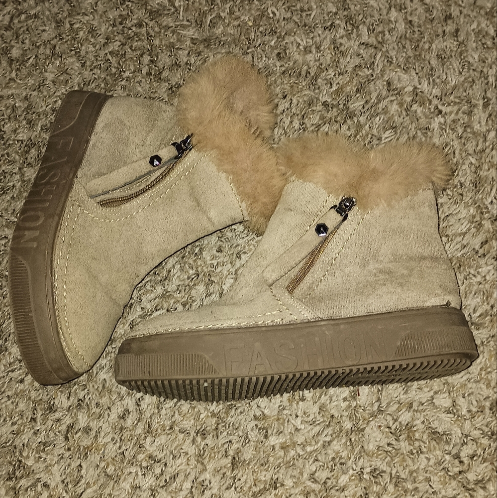 Boots   Fashion size 5 tan